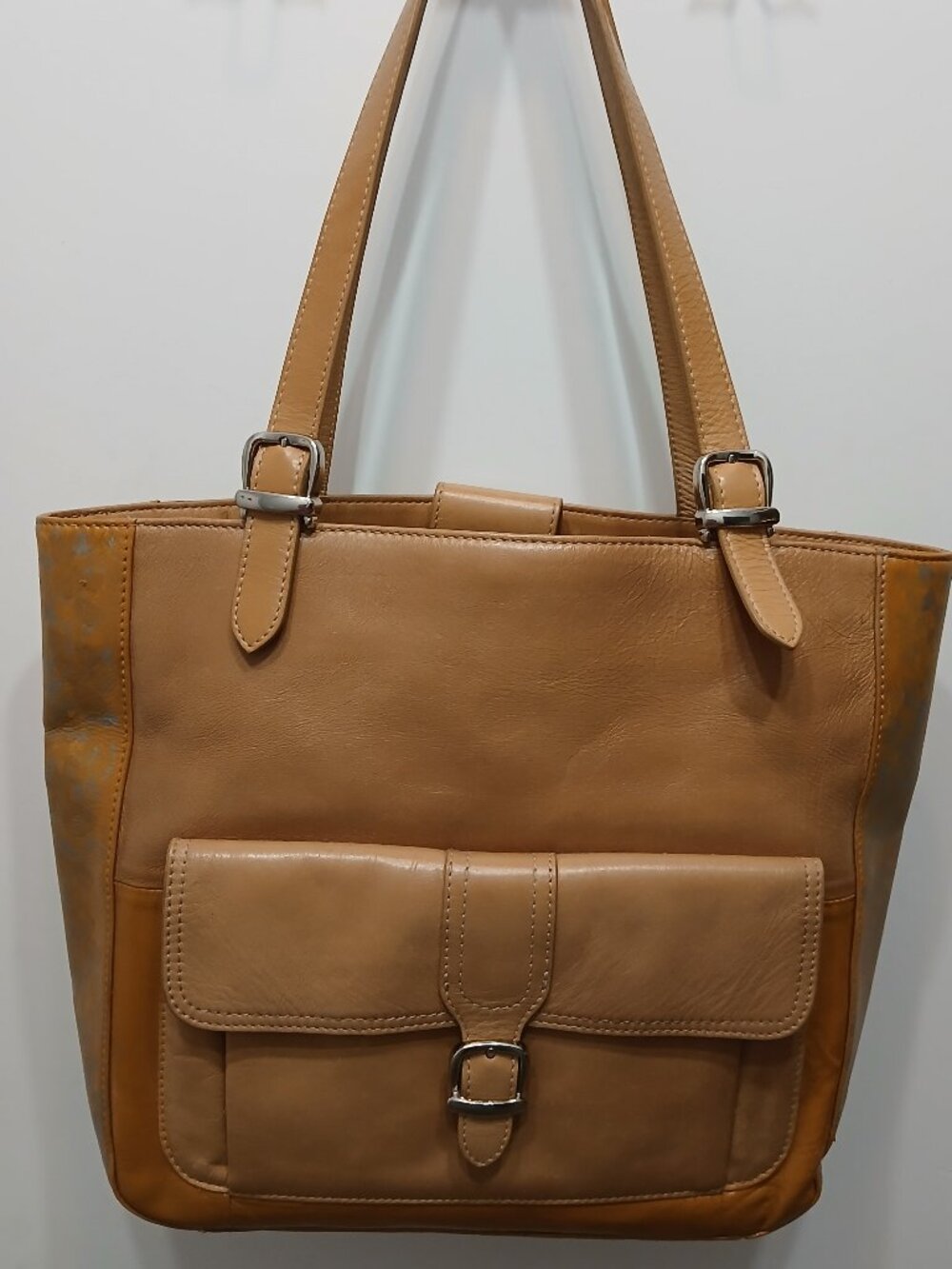 Valerie Stevens Leather Satchel🤎
